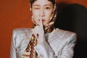 二次元刘海成女星新宠，佘诗曼尝试后展现别样时尚风采