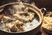 哪种鸡炖汤好 (哪种鸡炖汤好喝又好吃)