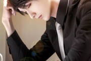 二次元男神盘点：coser 希小白，颜值与才华并存的暖男