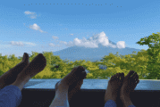 带爸妈旅行与以往大不同，家庭旅行不吵架协议是否有效？