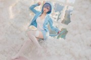 零下 5 度穿白丝！妹子 COS 永劫无间胡桃，背后辛酸令人心疼