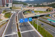 坂田医院到深圳市坪山新区人民医院怎样走 谢谢！ (坂田医院到深圳站多远)