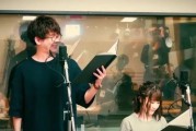 二次元声优梗大揭秘：花泽香菜的兵库北微笑与声优界的幕后故事