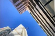 依奈坠楼事件：网暴背后的悲剧，谁来为她的生命负责？