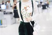 热度超高的无尾熊CP总发糖！吴昕机场look刘海遭网友吐槽