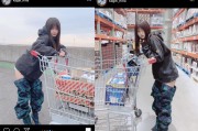 日本年轻人喜奇装异服，景井雏穿新奇靴子被看错引发热议