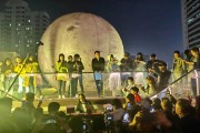 宋思衡原创钢琴系列作品来自地球的钢琴诗在胜利电影院上演