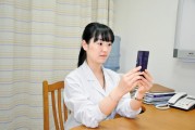 怎样在手机上输入网址 (怎样在手机上交农村合作医疗保险)