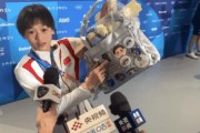 全红婵：跳水小将的冠军风采与痛包文化的完美结合