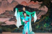 中国戏剧梅花奖演员袁媛主演天仙配，角逐上海白玉兰戏剧表演艺术奖