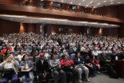湖北省图书馆长江讲坛：从高考话题切入，探讨我执的产生与批判性思考