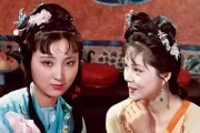 红楼梦金陵十二钗：林黛玉与薛宝钗谁更美？经典角色深度解析